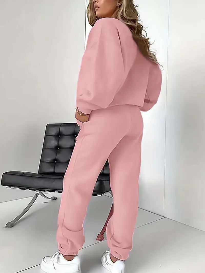 Stylish Printed Fleece Hoodie - Women's Autumn and Winter Casual Outfit - Tapered Sweatpants Set