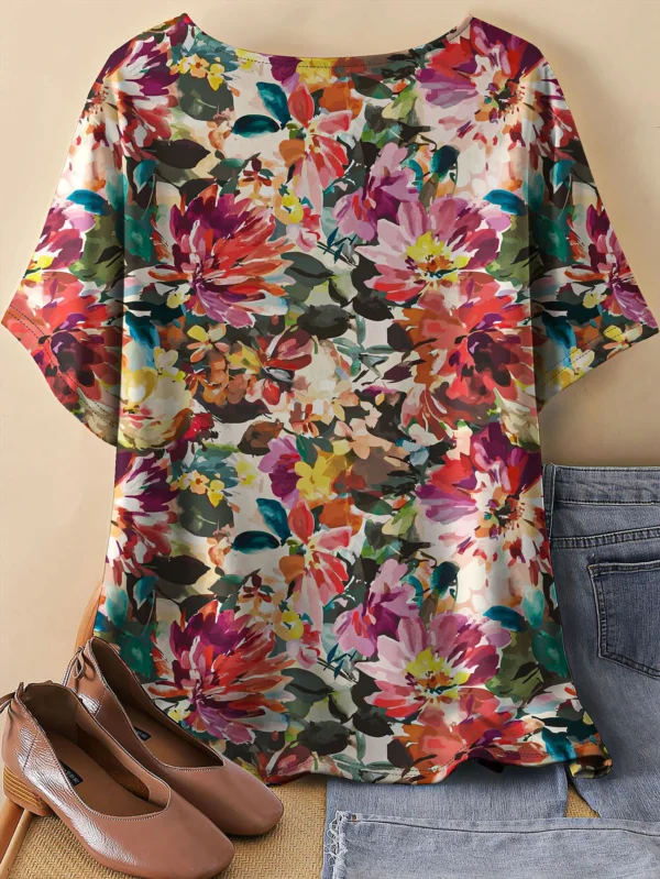 Bold Multicolor Casual Tee for Everyday Wear - Image 2