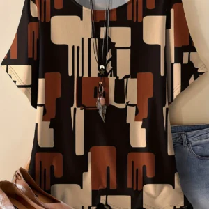 Bold Multicolor Casual Tee for Everyday Wear