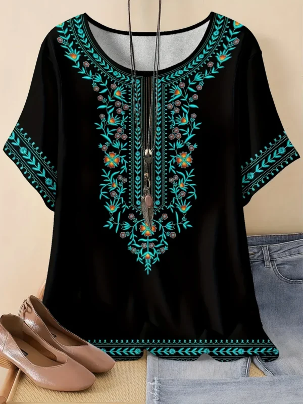 Bold Multicolor Casual Tee for Everyday Wear