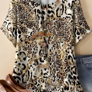 Bold Multicolor Casual Tee for Everyday Wear