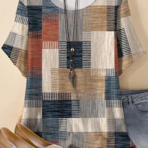 Bold Multicolor Casual Tee for Everyday Wear