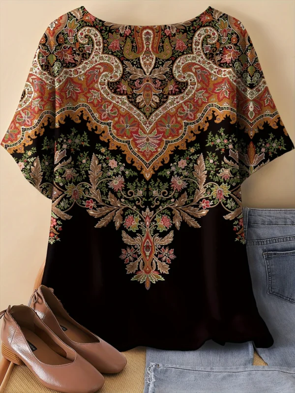Bold Multicolor Casual Tee for Everyday Wear - Image 2