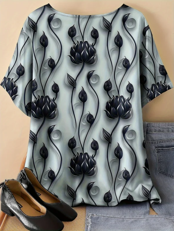 Bold Multicolor Casual Tee for Everyday Wear - Image 2