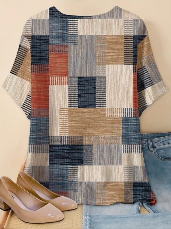 Bold Multicolor Casual Tee for Everyday Wear - Image 2