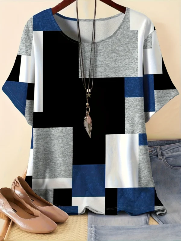 Bold Multicolor Casual Tee for Everyday Wear