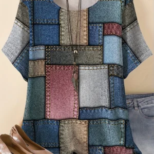 Bold Multicolor Casual Tee for Everyday Wear
