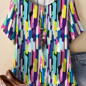 Bold Multicolor Casual Tee for Everyday Wear