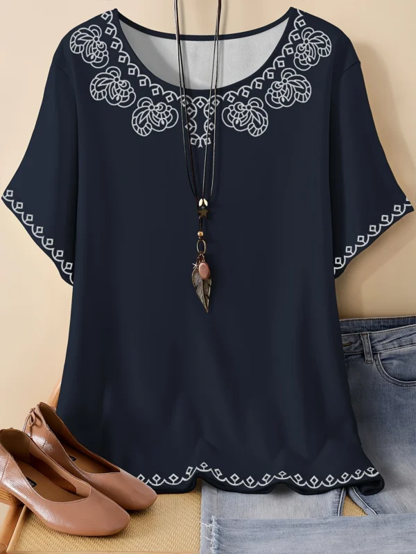 Bold Multicolor Casual Tee for Everyday Wear