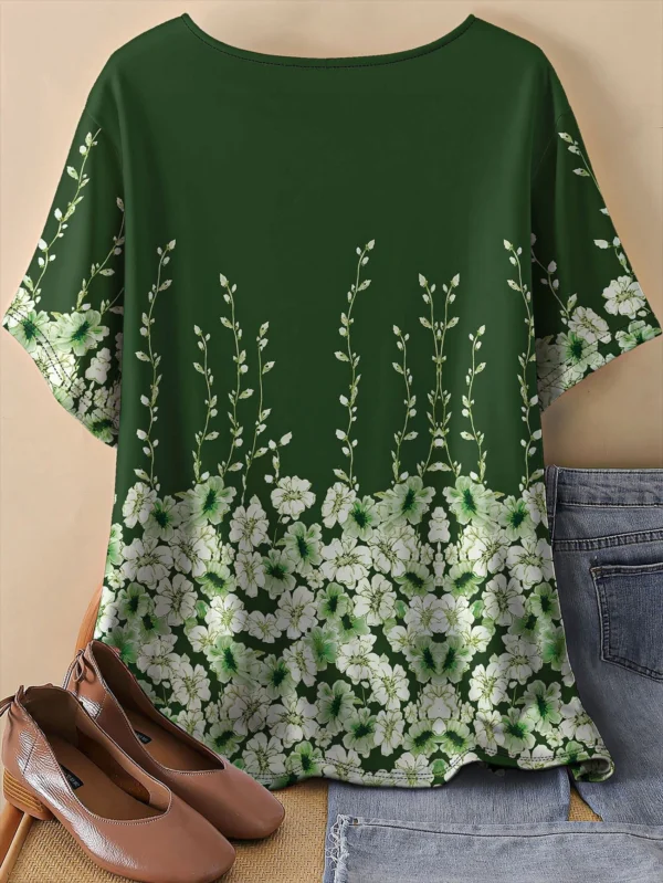 Bold Multicolor Casual Tee for Everyday Wear - Image 2